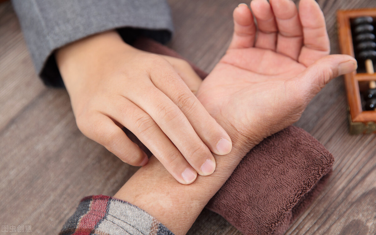 乳腺增生,经前加重,月经量少,多因气滞血瘀!一张方子,巧化解