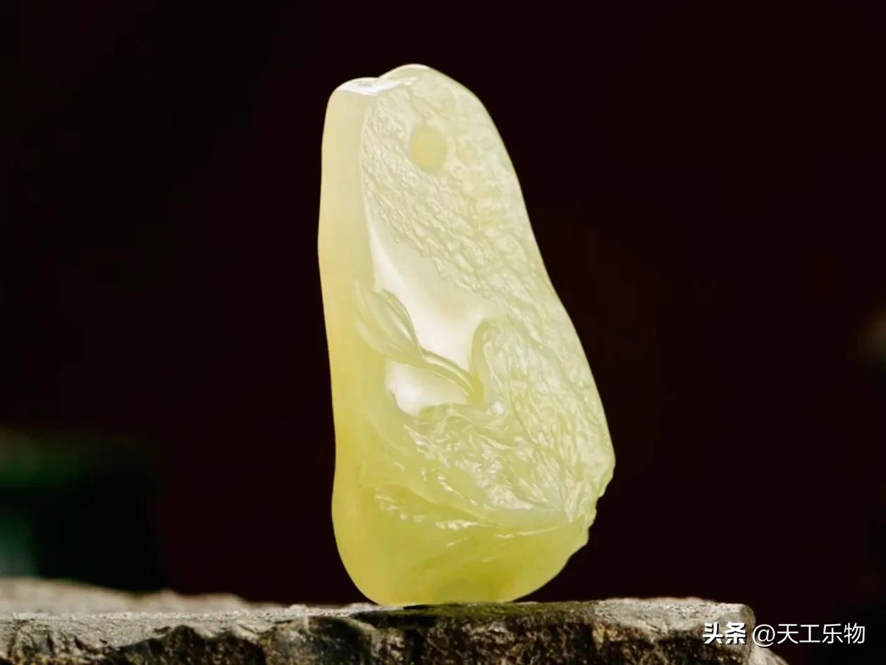 和田玉黄口青花戈壁料,和田青玉黄口料羊脂料