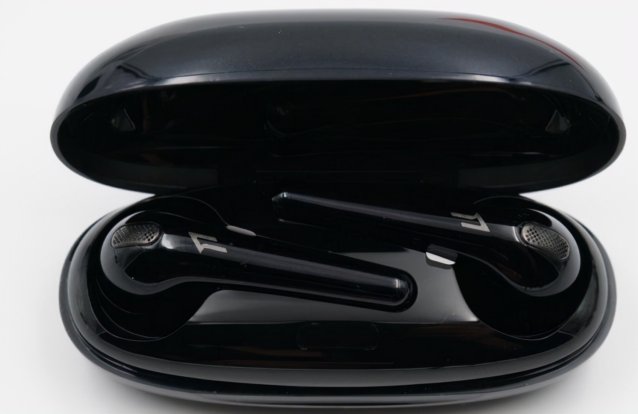 无线蓝牙耳机哪一款比较好用,无线蓝牙耳机推荐哪款比较好