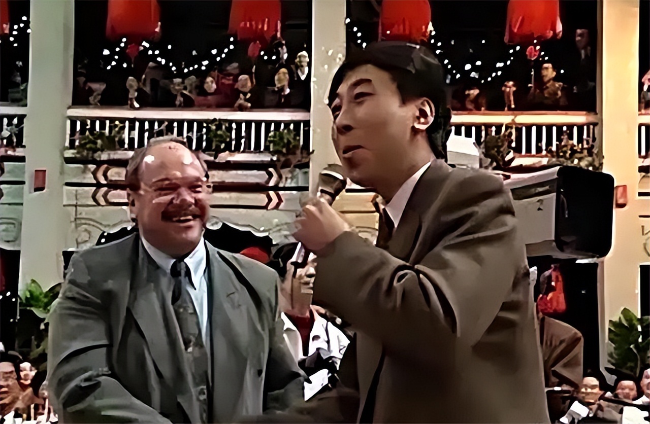 “国际*子骗**”施拉普纳：万人吹捧上春晚，球队爆冷万人嫌