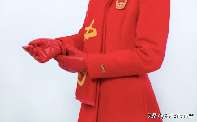 2022冬奥会各国服装是中国送的吗,冬奥会中国运动员入场穿什么品牌