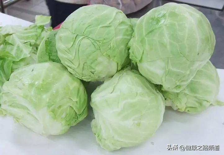 10种天然高叶酸食材,中老年每天补充多少叶酸防止中风