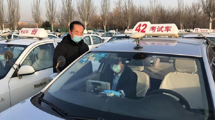 60岁考驾驶证最简单的方法,60岁以上老人考驾照需理论考试吗