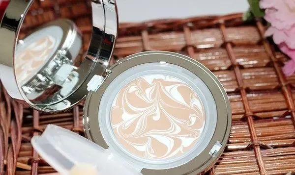 爱敬气垫怎么选色号,爱敬气垫怎么样好用吗