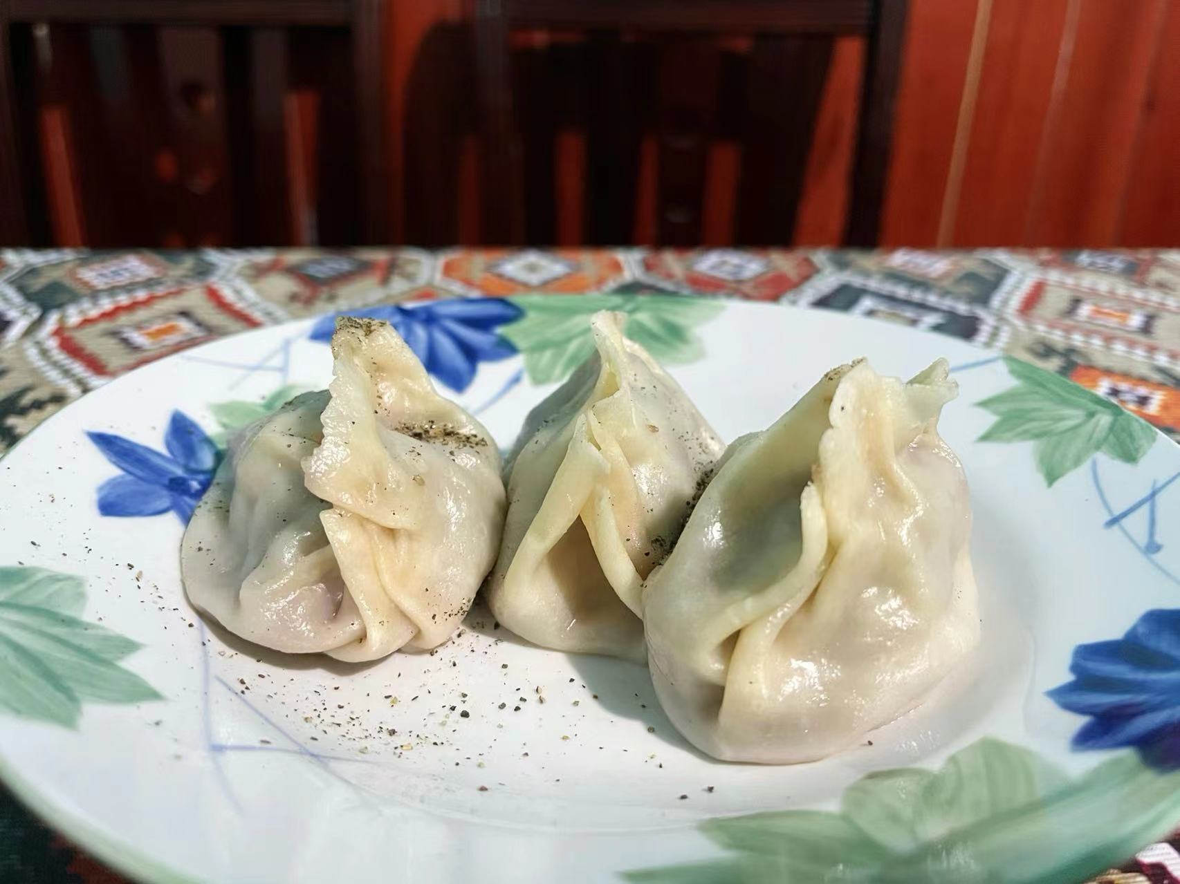 伊犁新丝路美食,伊宁市新开美食