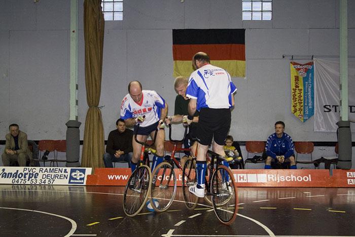 世界上各种奇异的体育运动,各种有趣的运动