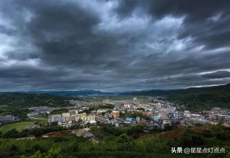 北方小县城做什么小吃生意赚钱,做早餐小吃生意赚钱吗