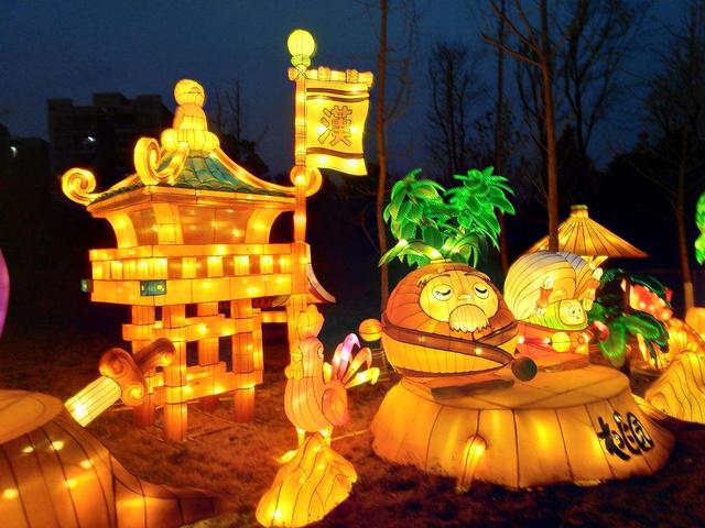 最值摘抄的8首唯美元宵诗词,10首最经典的元宵诗词