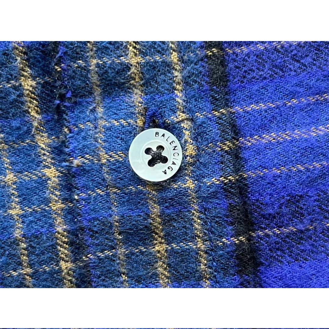 巴黎世家衬衫胸前刺绣款,巴黎世家长袖衬衫2020款背后字母