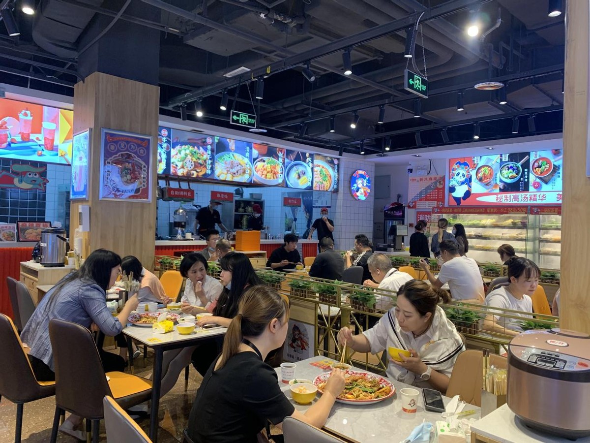 冒菜先生冒菜加盟费用多少钱,正宗冒菜加盟哪家好全程扶持开店