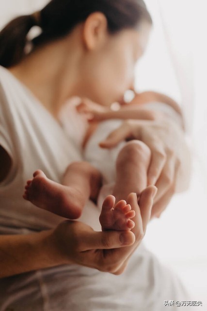 那些进入女性体内，没有成功“受精”的精子，最后都怎样了？