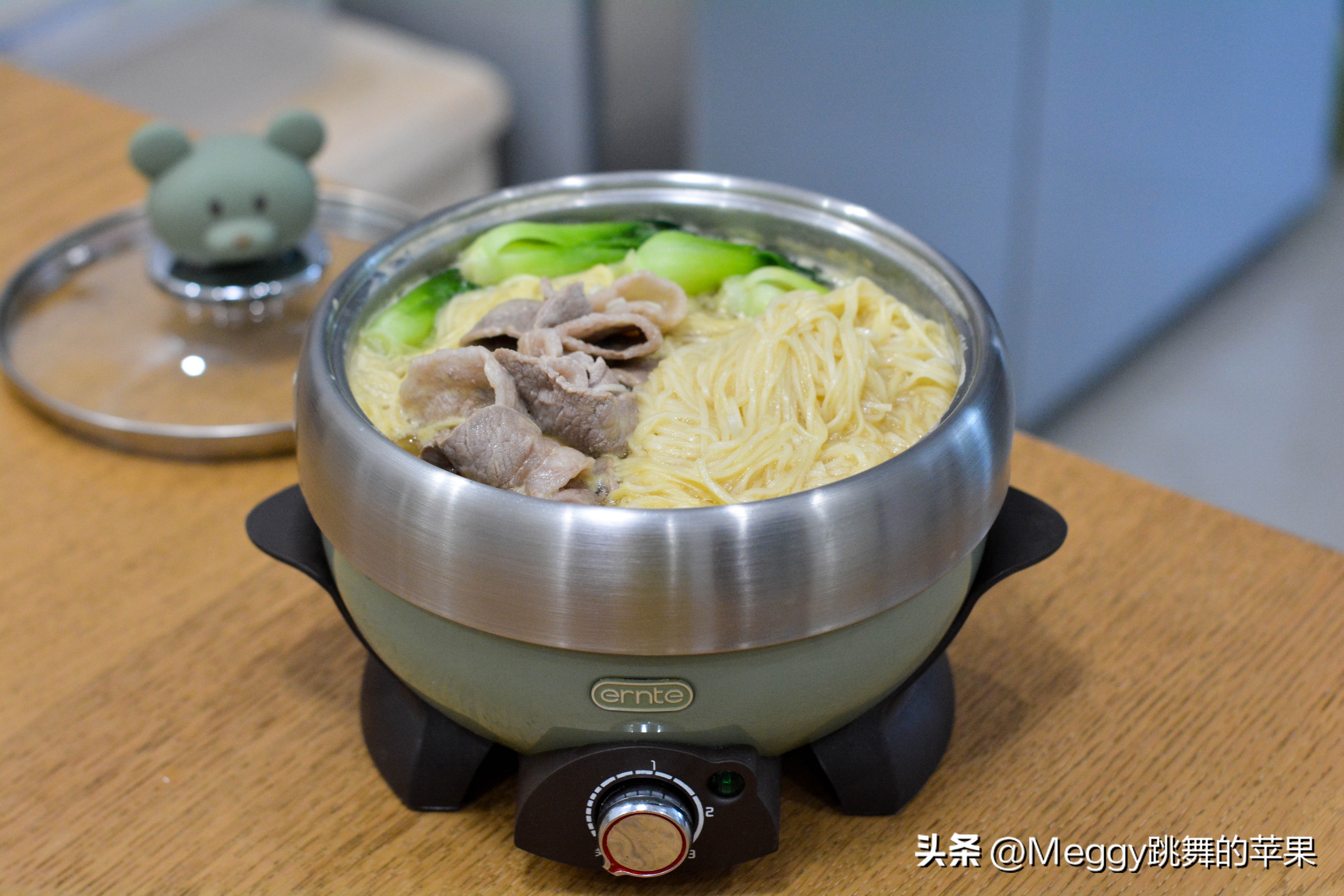 天气越来越凉教你几道汤面做法,立冬多吃饺子有什么讲究