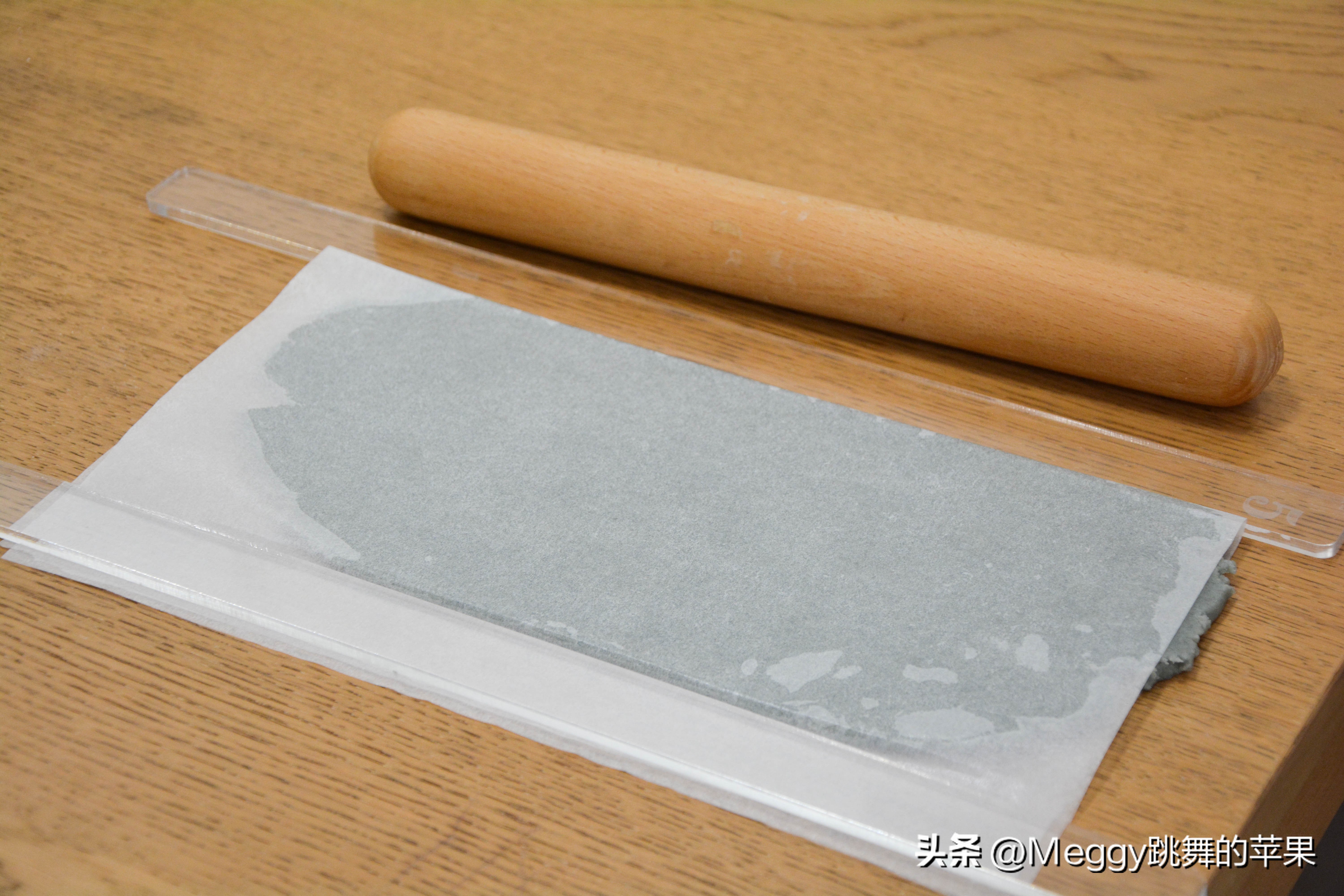 万圣节饼干,酥脆的南瓜饼干万圣节