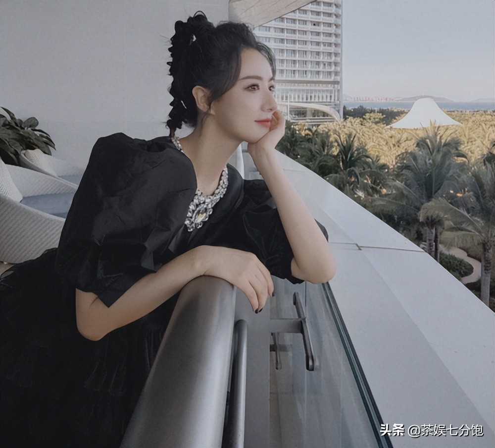 从服装店导购到偷*税漏**被罚13亿，“直播一姐”薇娅如何走向深渊的