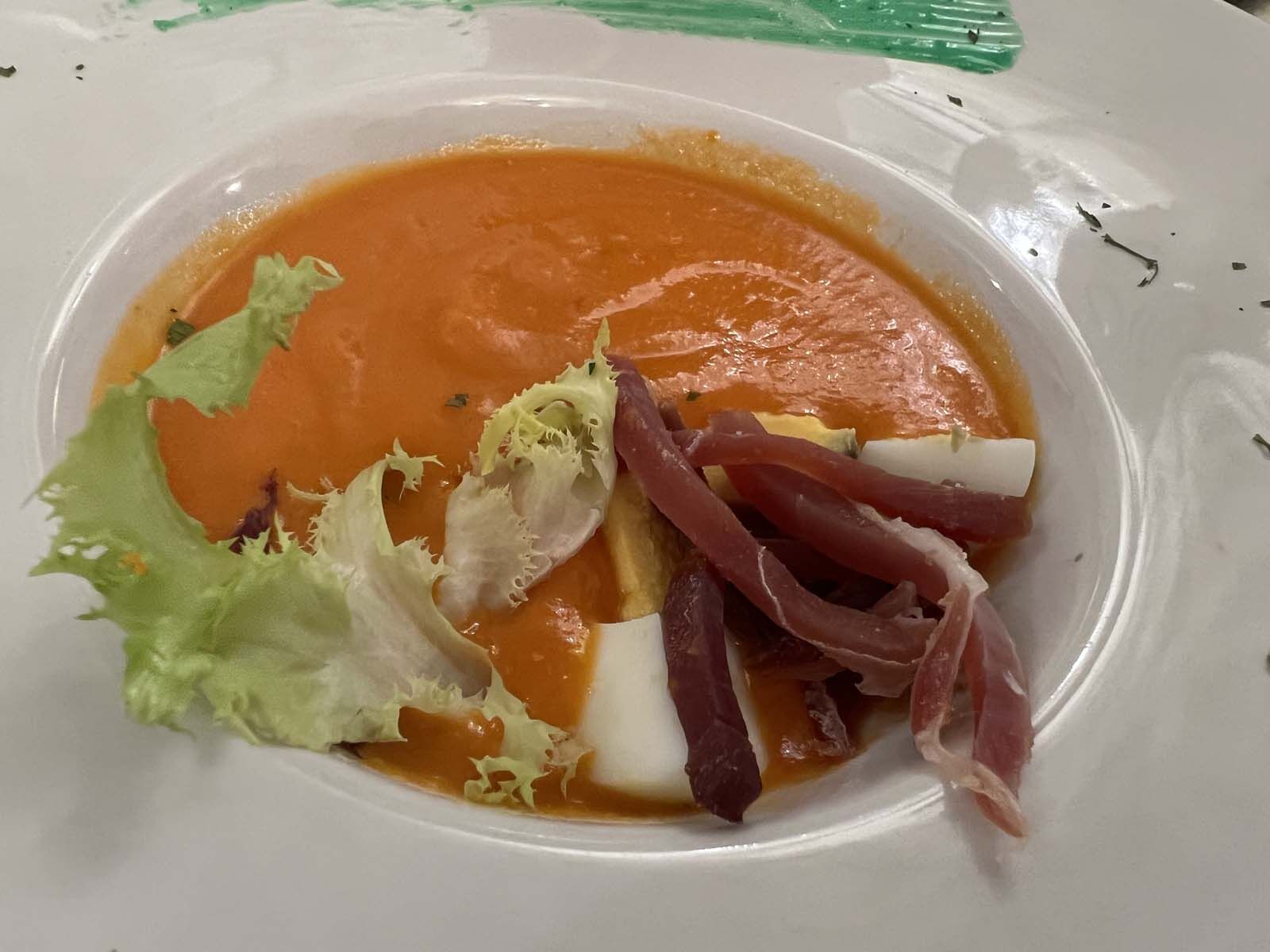 在西班牙或家中尝试的17道西班牙美食