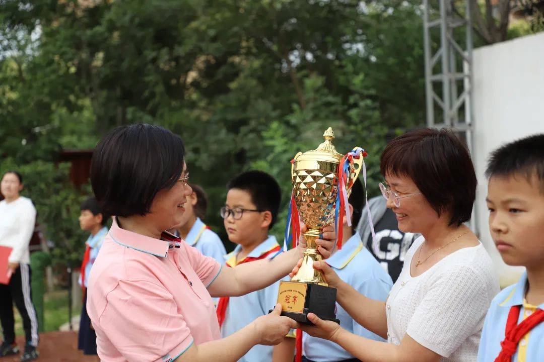 小学春季足球联赛开赛,濮阳市开德小学运动会