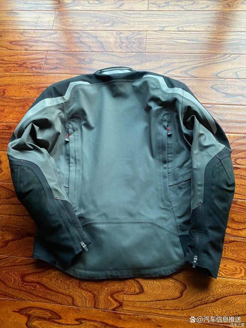 骑行必备的10件装备,新手入门要买什么骑行装备