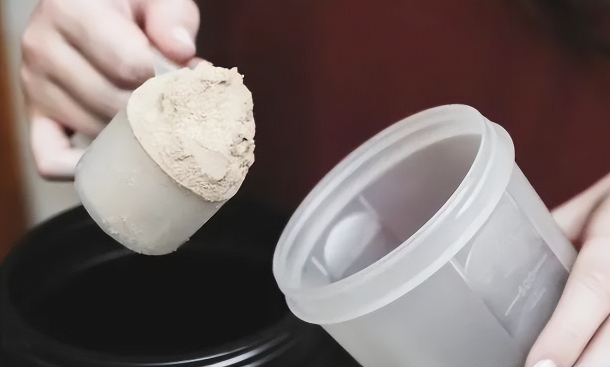 喝蛋白粉还是靠食物补充蛋白质,食疗补充蛋白质还是喝蛋白粉好