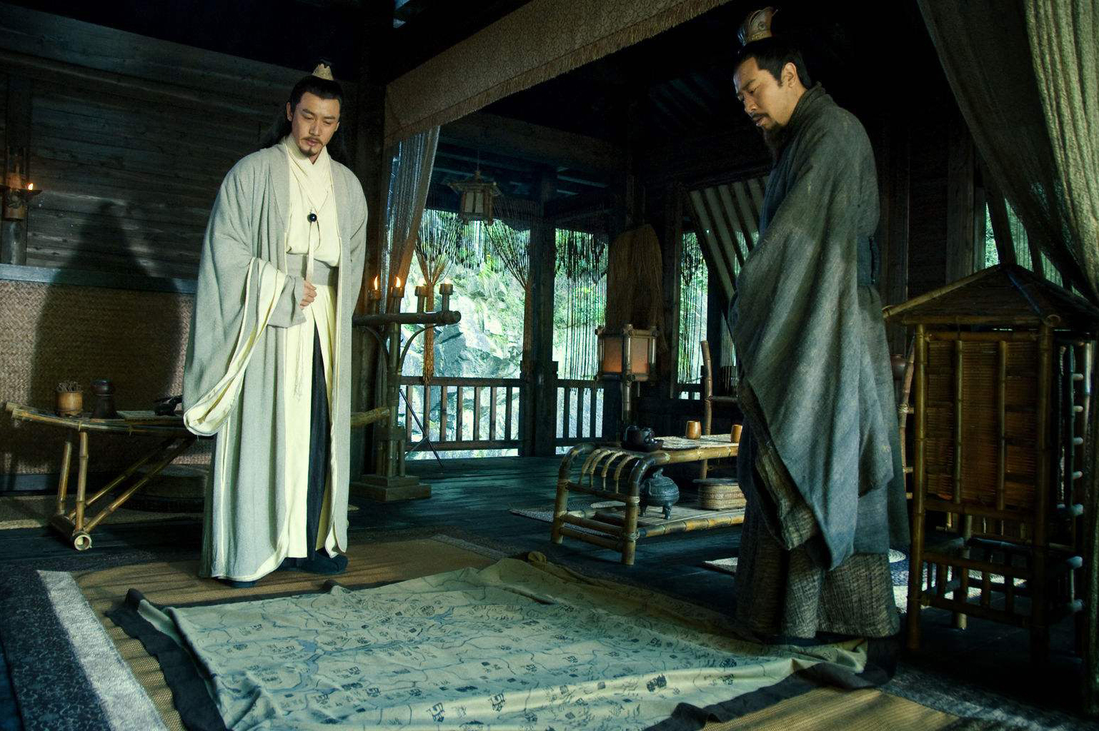 三国演义三顾茅庐隆中对翻译,三国演义三顾茅庐隆中对是第几章