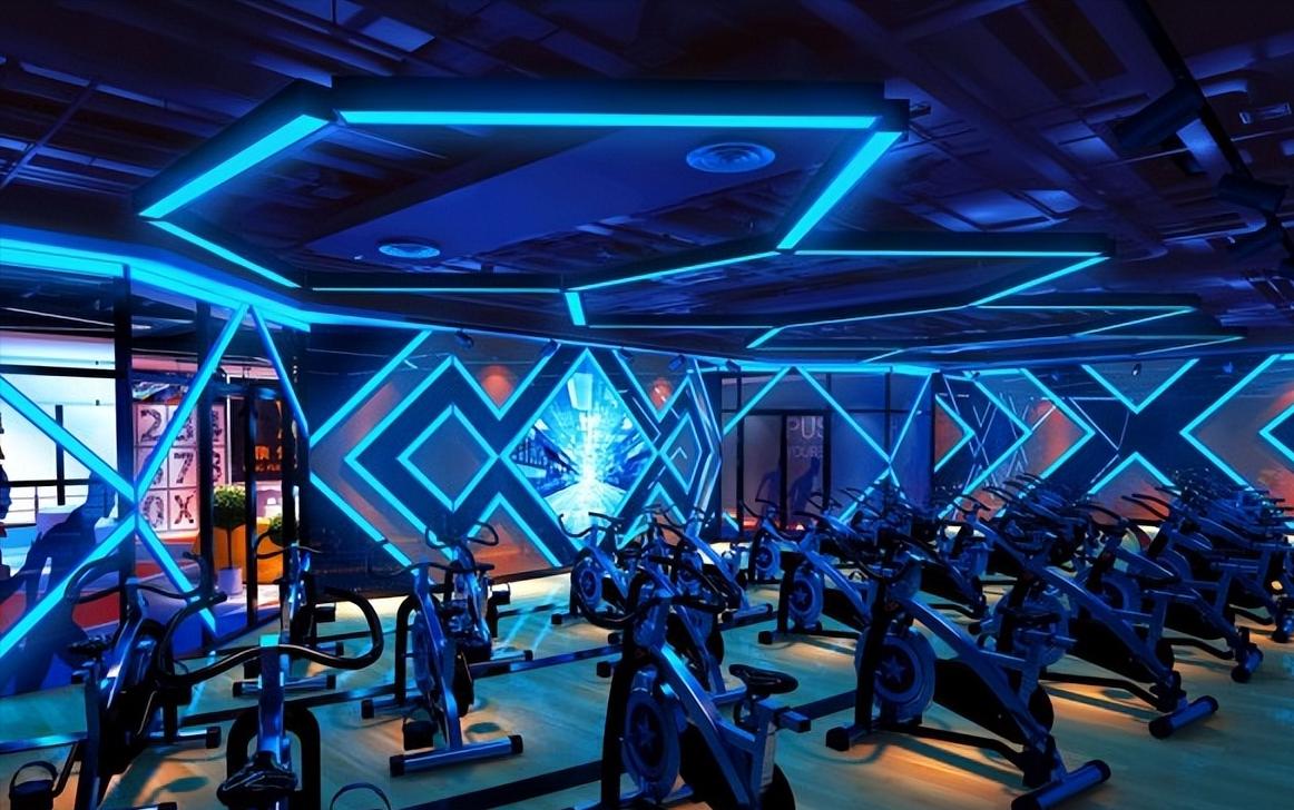 健身房器械健身完全指南,健身房器械正确的健身方法