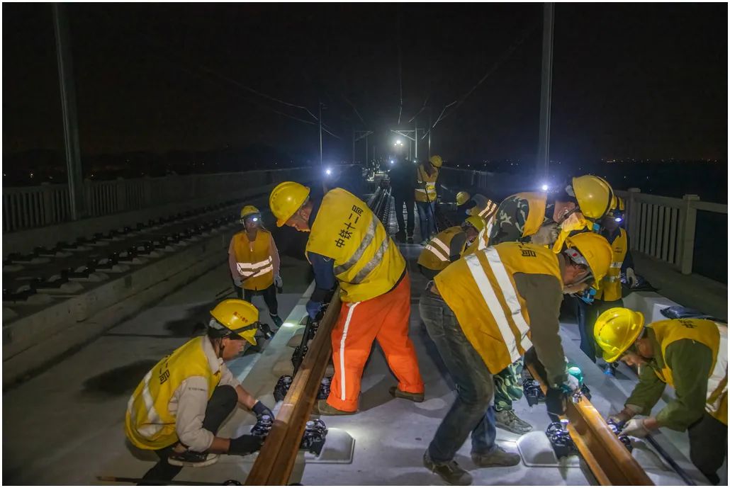 中国摄影艺术展获奖作品,北京国际摄影节获奖作品