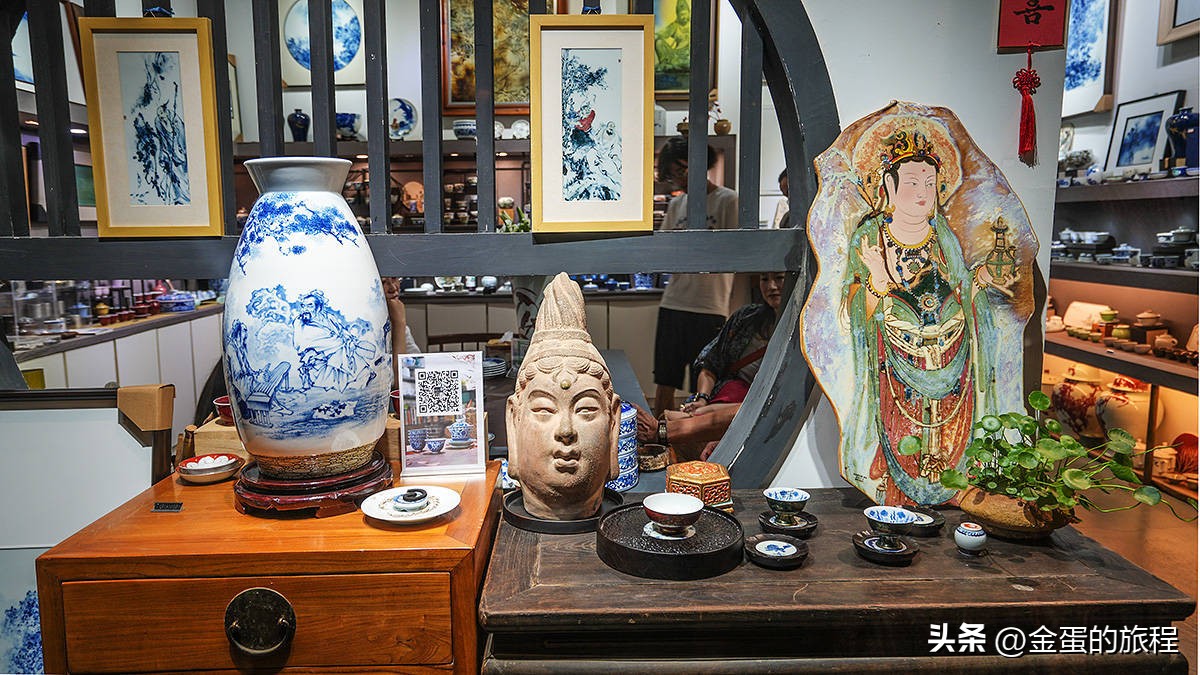 景德镇好玩的夜市卖陶瓷,景德镇陶溪川夜市瓷器