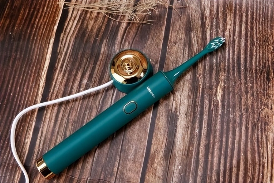 usmile和飞利浦电动牙刷测评,买电动牙刷好还是冲牙器好