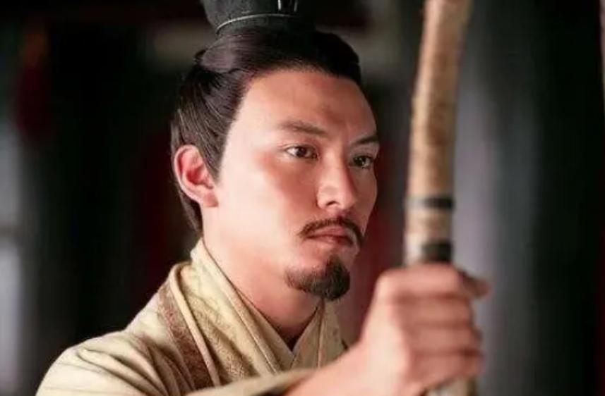 诸葛瑾和诸葛亮为什么各为其主,诸葛亮是诸葛瑾的哥哥还是弟弟