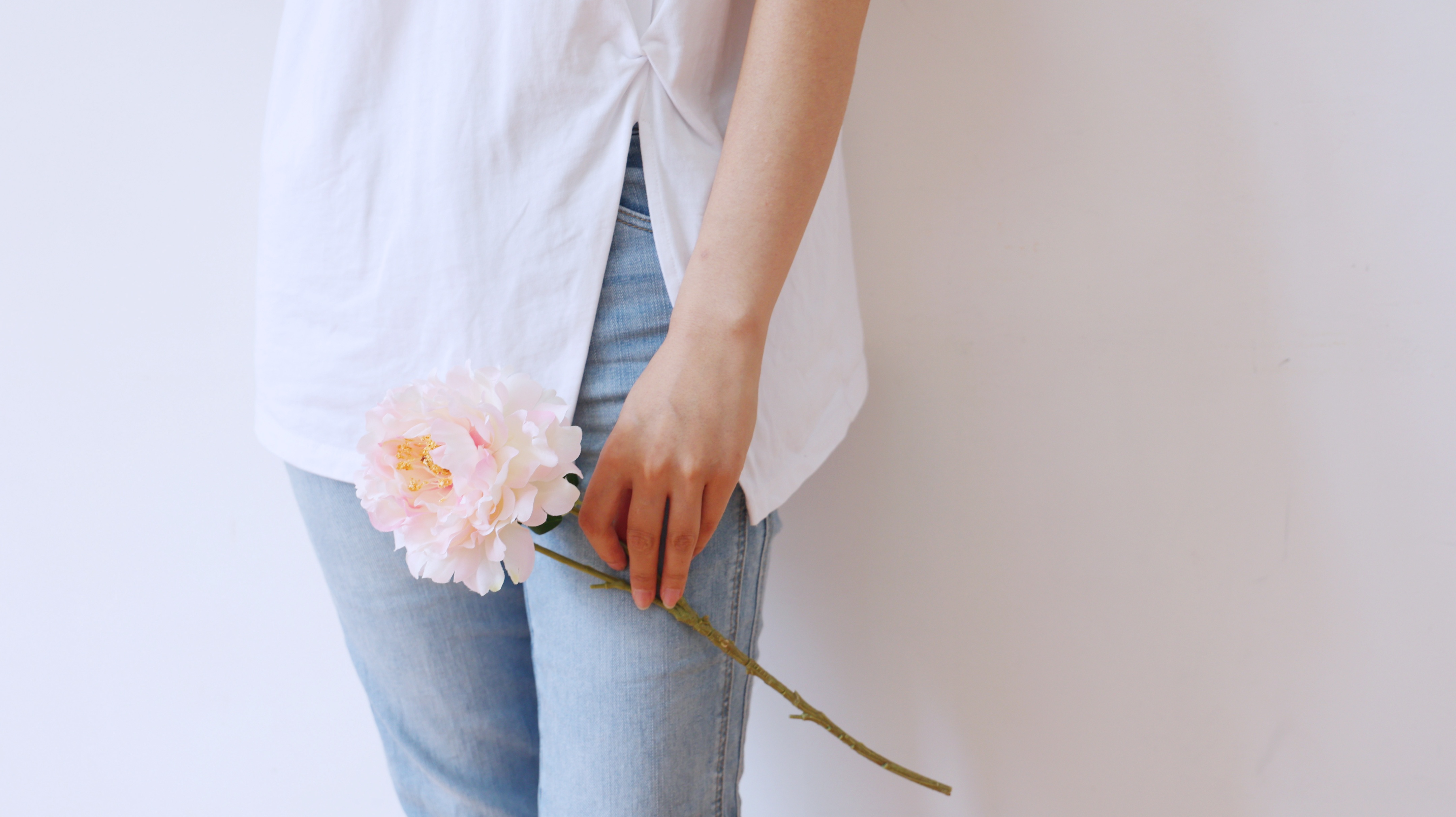 女性阴道炎和尿道炎的症状和区别,女性阴道炎和尿道炎的症状
