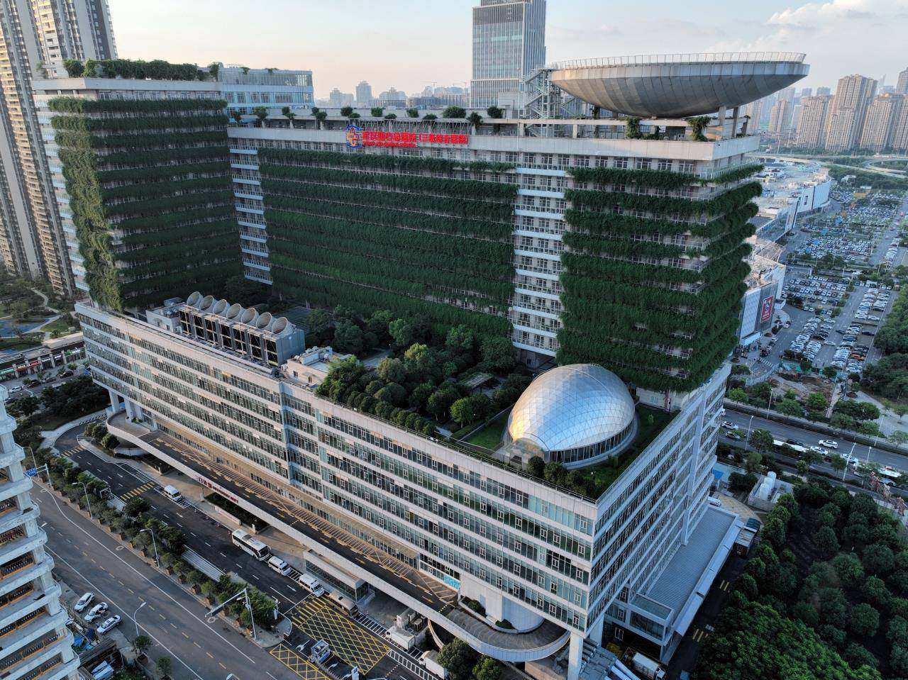 医院诊疗白＋黑，亚心总医院开设夜间门诊