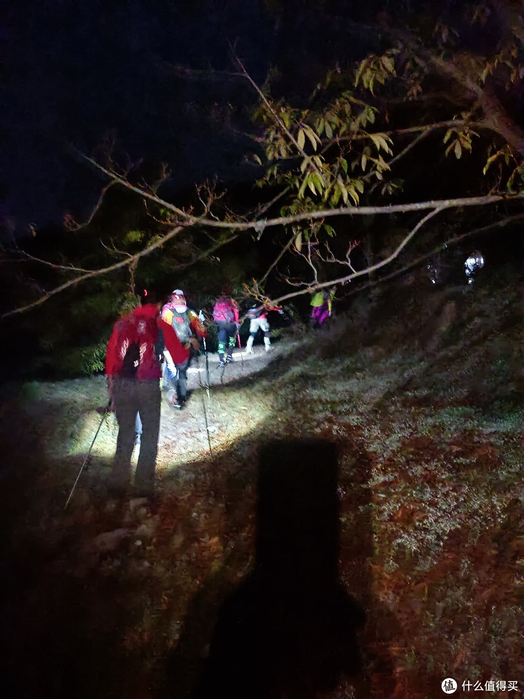 去登山选择哪些装备比较好,北疆徒步雪原必备装备