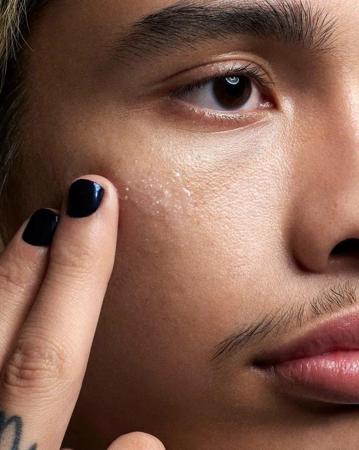 有些人喜欢精装修,男朋友没钱却要精装修