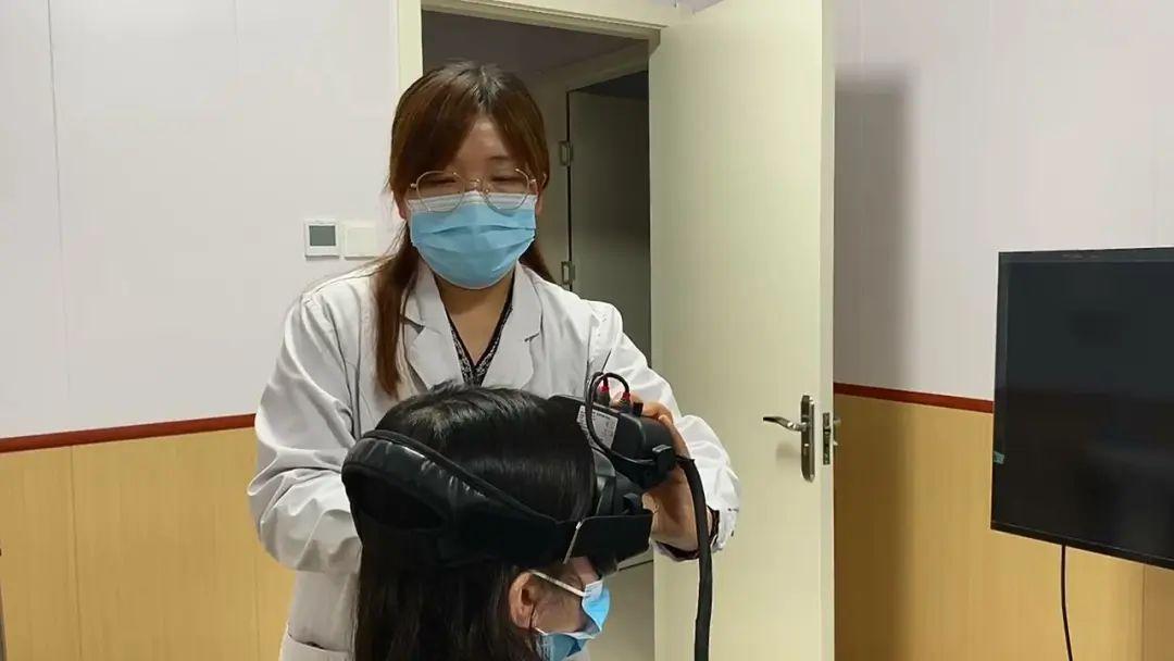 妙手回春除病患医者仁心惠于民——北医三院秦皇岛医院耳石症门诊精准治疗顽固性耳石症