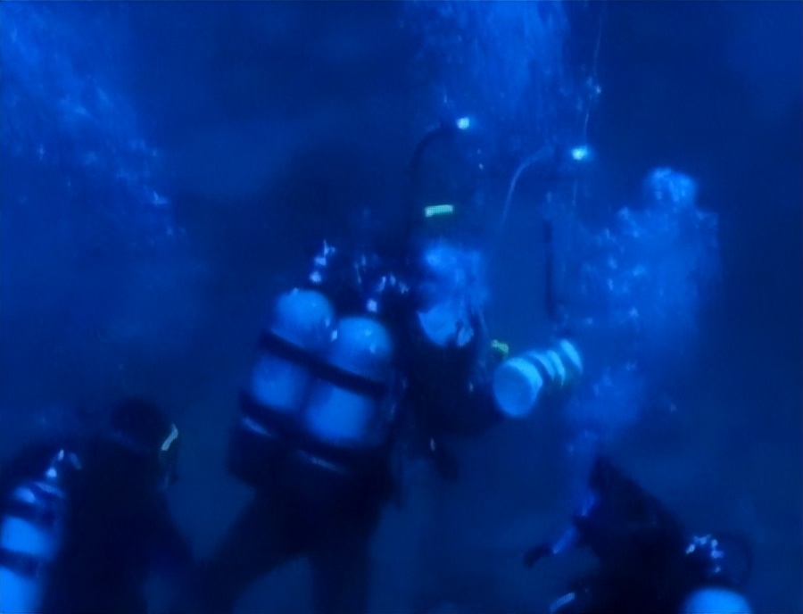 香港迪士尼乐园建造视频,香港迪士尼工程