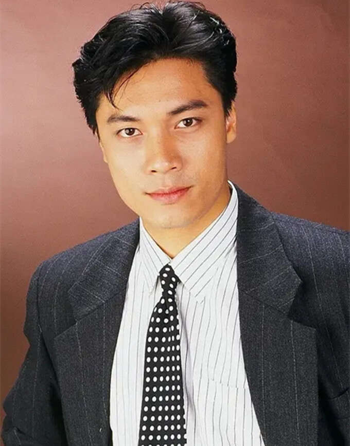 被流言困扰的罗嘉良:再婚娶二婚演员苏岩为妻,60岁生活幸福美满