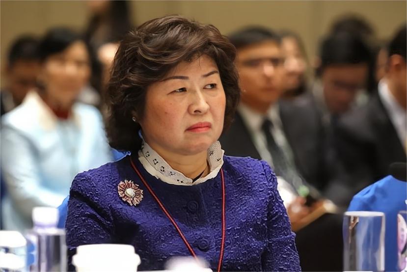 废品回收大王张茵,张茵收废纸