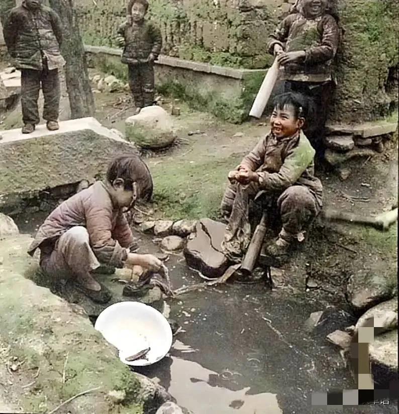 忆母恩悼念图片,戏曲民间悲曲忆母恩