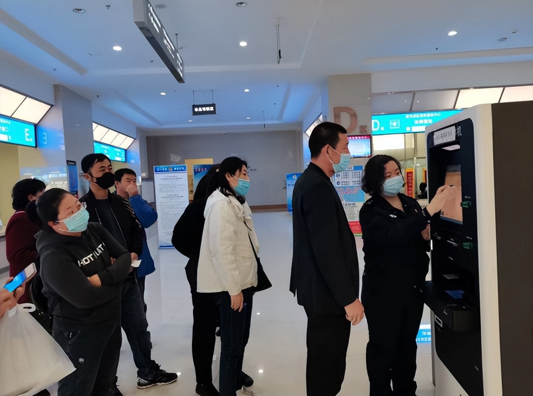 自助办理出入境证件,台湾出入境证件办理流程