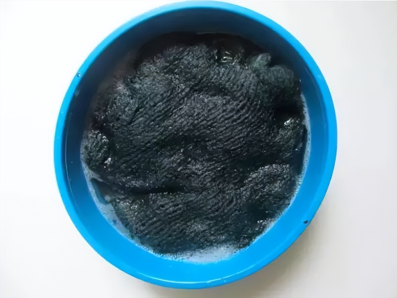 夏季衣服磨起球怎么处理,如何处理外套起球的衣服