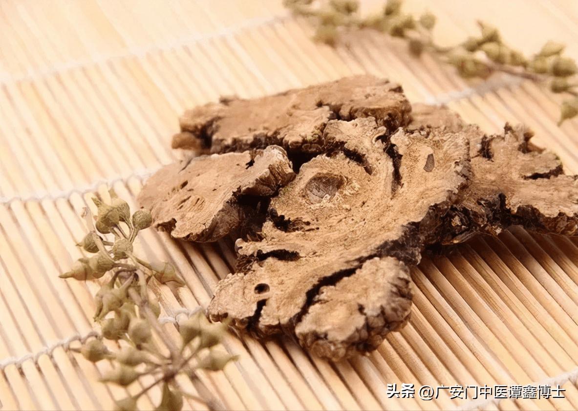 治疗肾囊肿的保肾化瘀颗粒,芪蛭通络胶囊能治肾囊肿吗