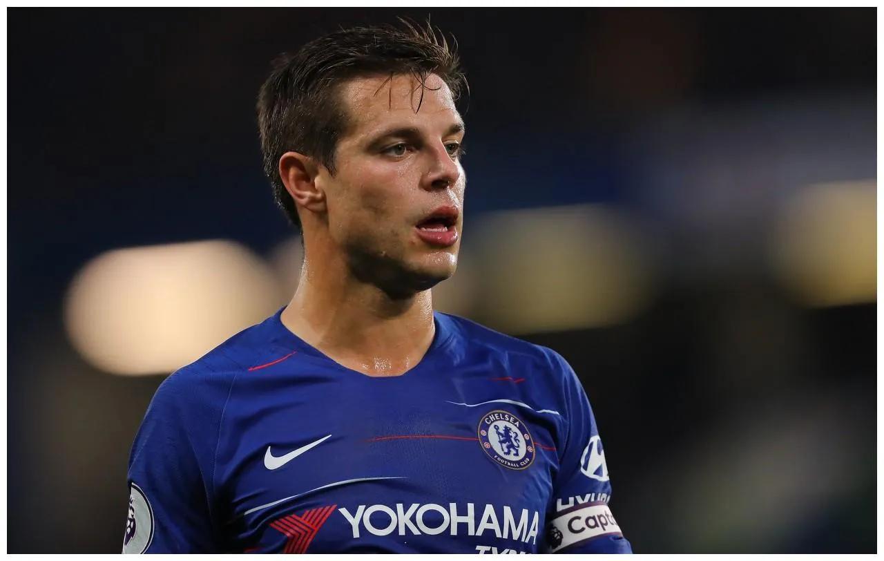 巴萨财政问题现状,巴萨签约费兰托雷斯