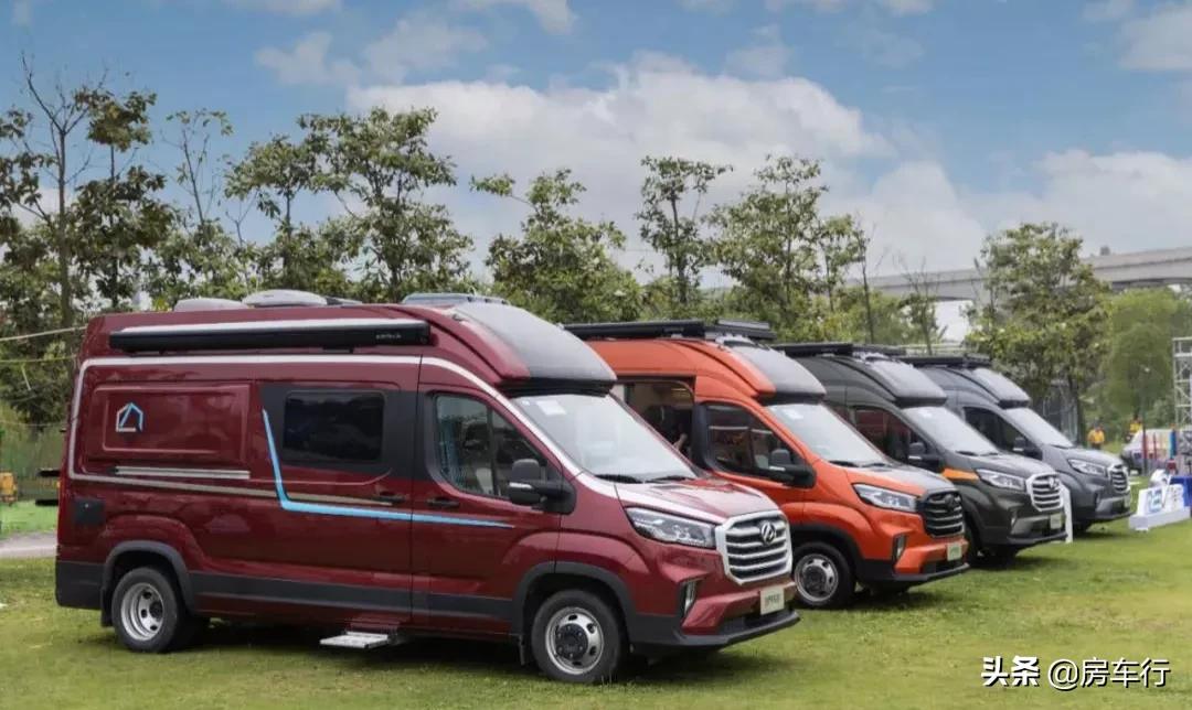 13万b型房车有几款可选,大通旅行家v90房车2021年
