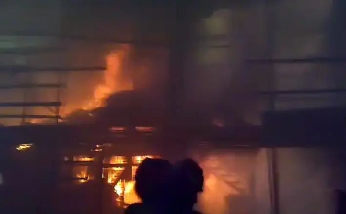 已致4死14失明！这款眼药水被污染【新闻早七点】