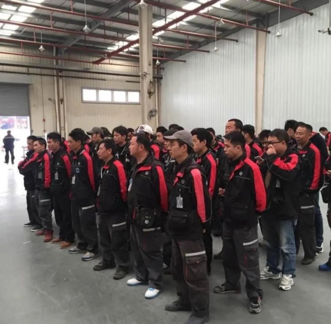 京东物流和顺丰物流薪资待遇对比,邮政快递员的福利待遇比顺丰好