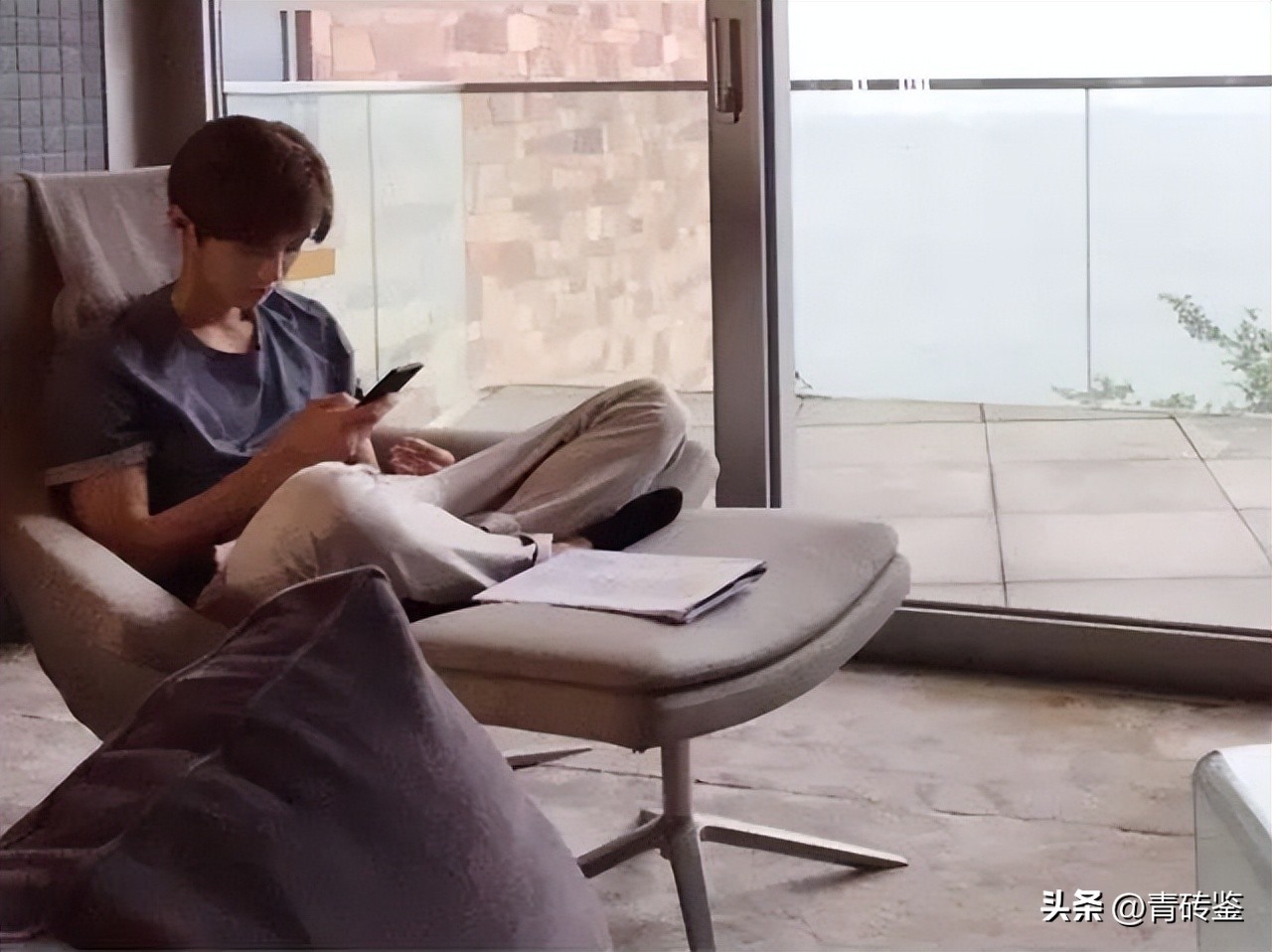 娱乐圈很残酷的现实,娱乐圈残酷真相完整版