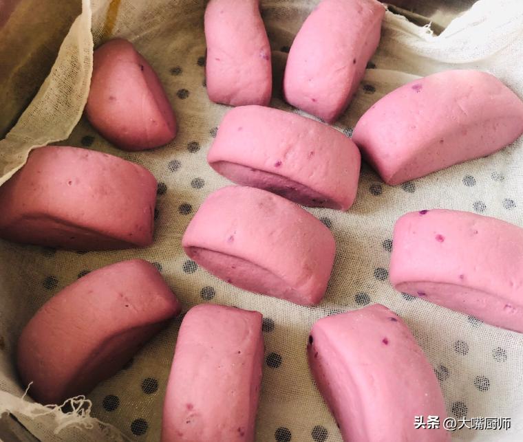 蒸馒头是热水蒸还是冷水蒸比较好,蒸馒头开水下锅会怎么样