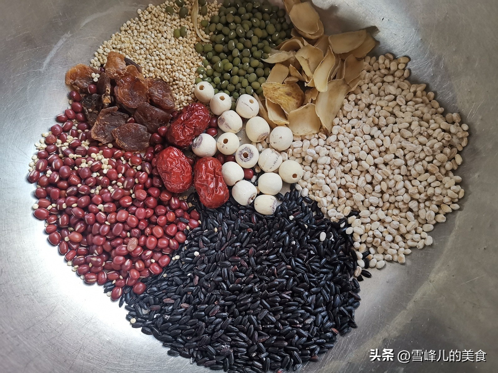 补血红豆粥的正确做法,薏仁米红豆粥的做法