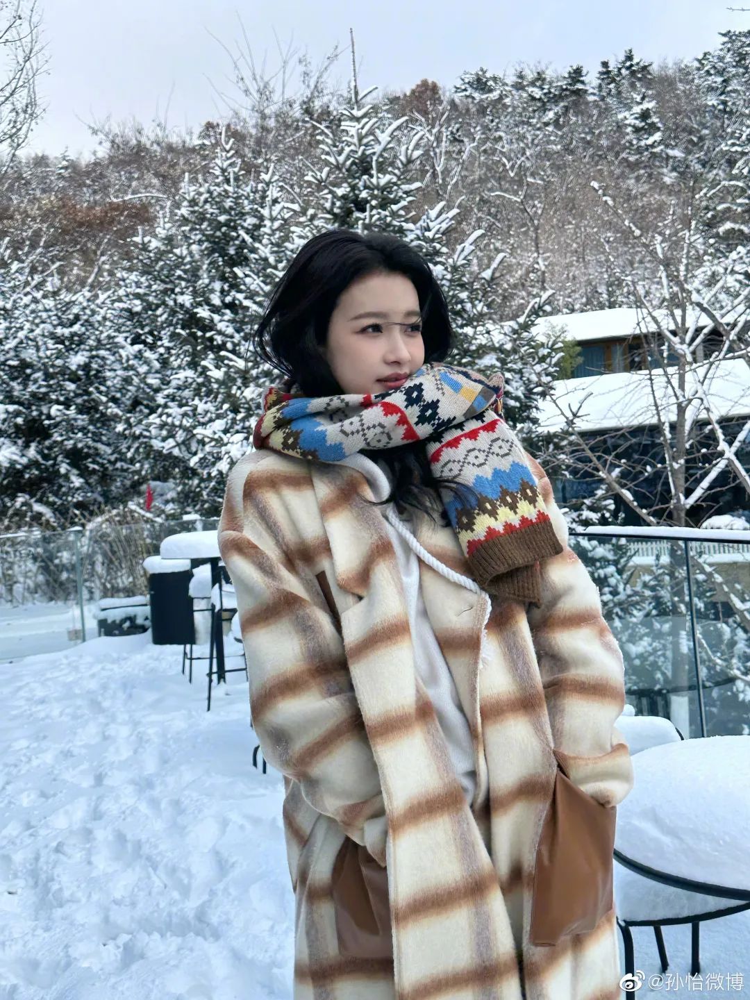 大衣围巾冬天最慵懒时髦的组合,大衣围巾入冬王炸组合