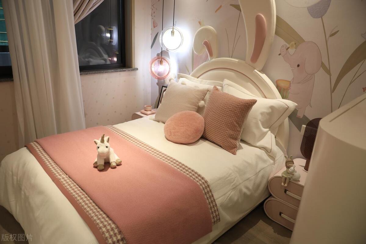 儿童房床柜子一体的装修,超实用的儿童房装修攻略了解一下