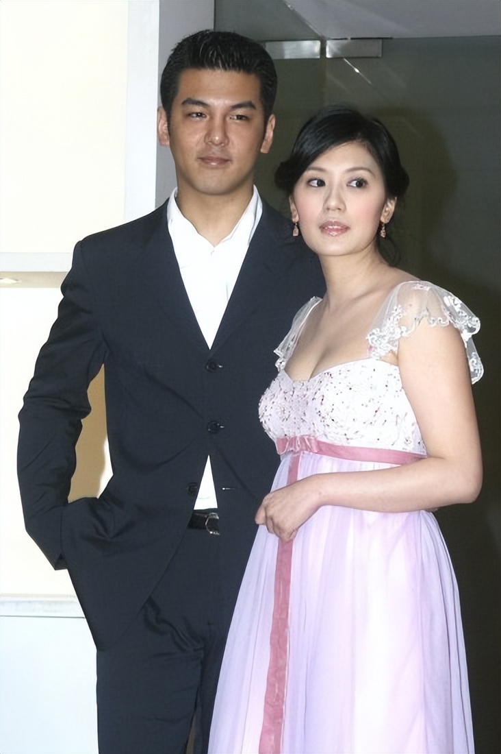 梦想当阔太，却嫁进伪豪门，这5位豪门梦碎的女星像个“笑话”